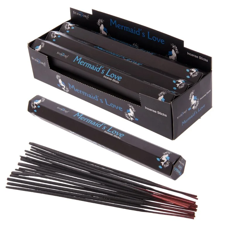 12 black incense sticks displayed together, representing each Stamford black incense sticks pack.