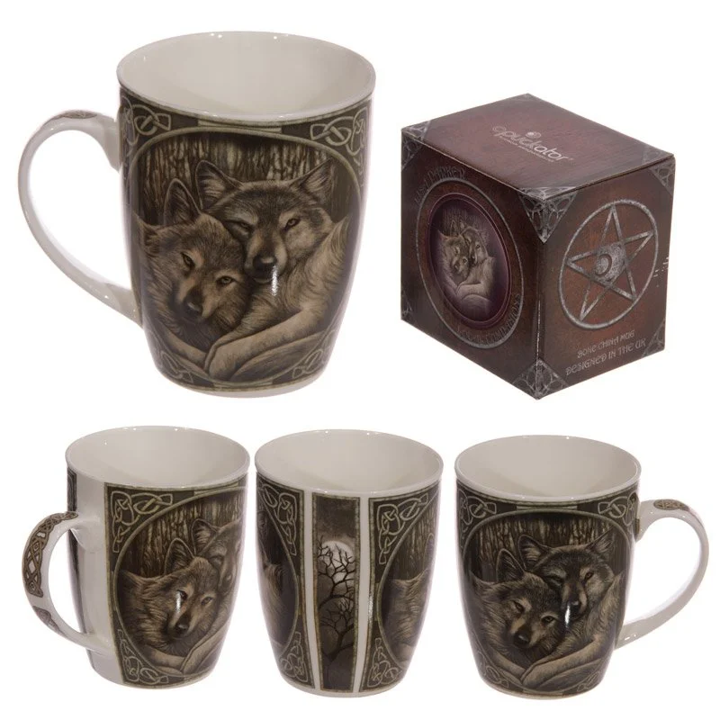 Red wolf porcelain mug with carved wolf face, 300ml capacity, perfect for coffee or tea.