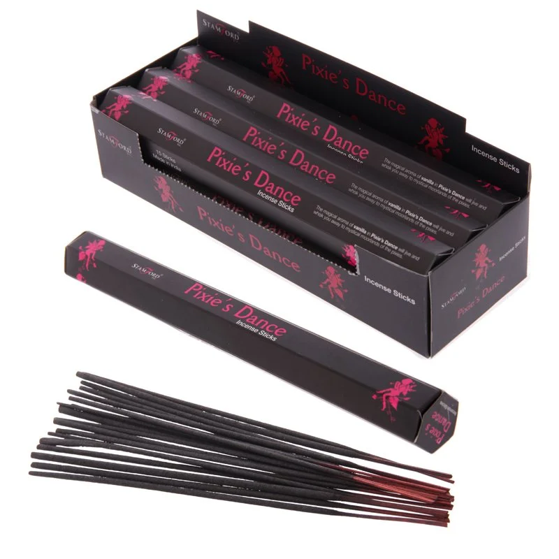 Black incense sticks, 12 hand‑rolled vanilla‑fragrant sticks packaged in India, cruelty‑free and vegan.