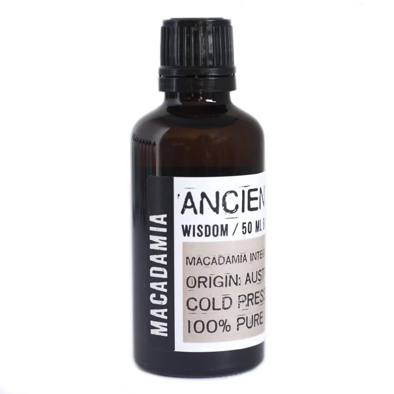 A bottle of macadamia oil 50ml