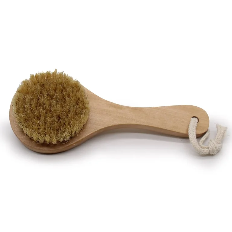 Short handle body scrub
