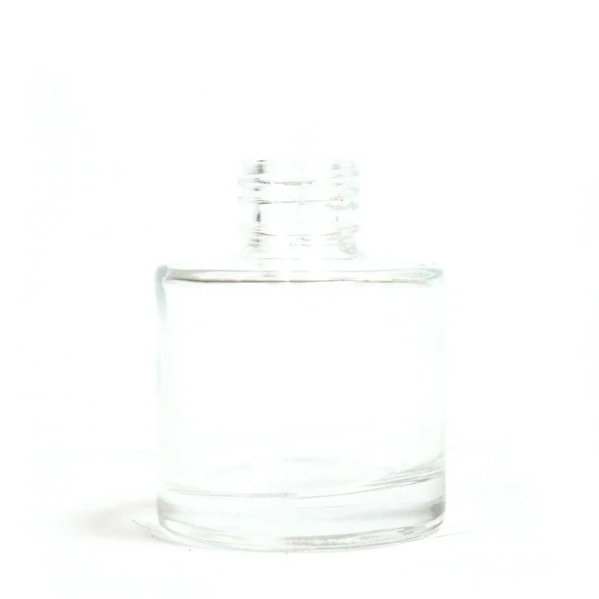 Clear 50 ml diffuser bottle with round shape, designed for reed diffusers, empty and transparent glass container