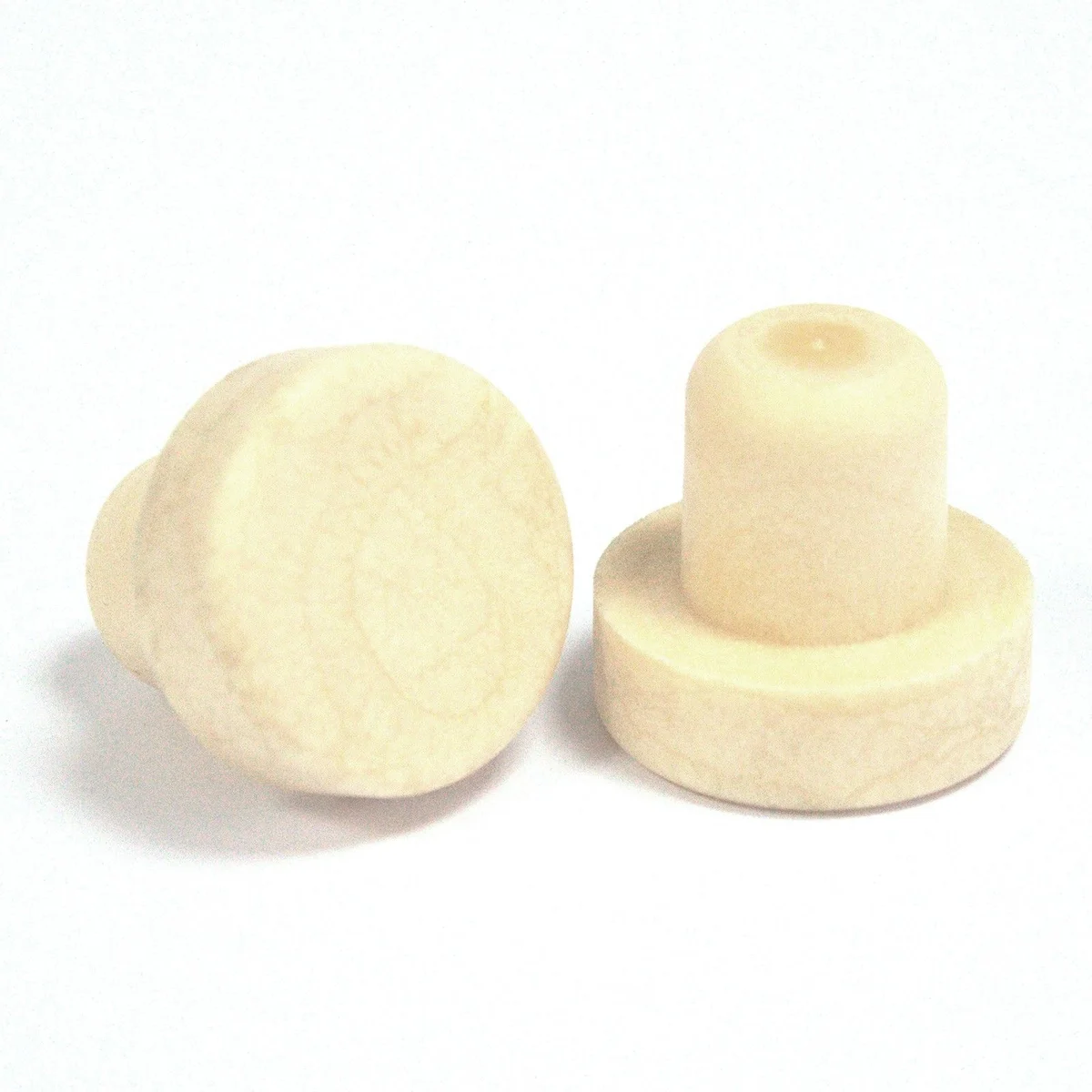 Wooden imitation cap for RDBot-08/09/10 measuring 2.2cm, shown on a white background