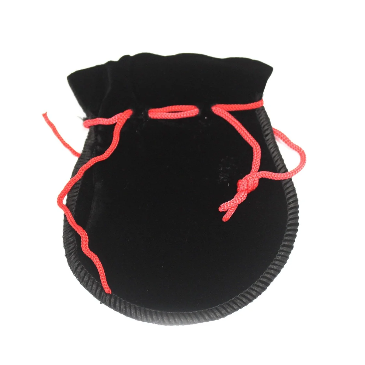 Black gothic velvet pouch, 12x8 cm, featuring rich velvet texture