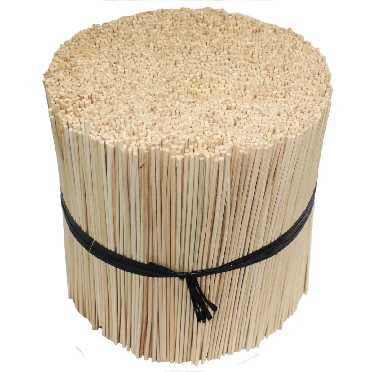 Bundle of 5kg bulk reed diffusers with approximately 5000 sticks, each 2.5mm thick, neatly arranged
