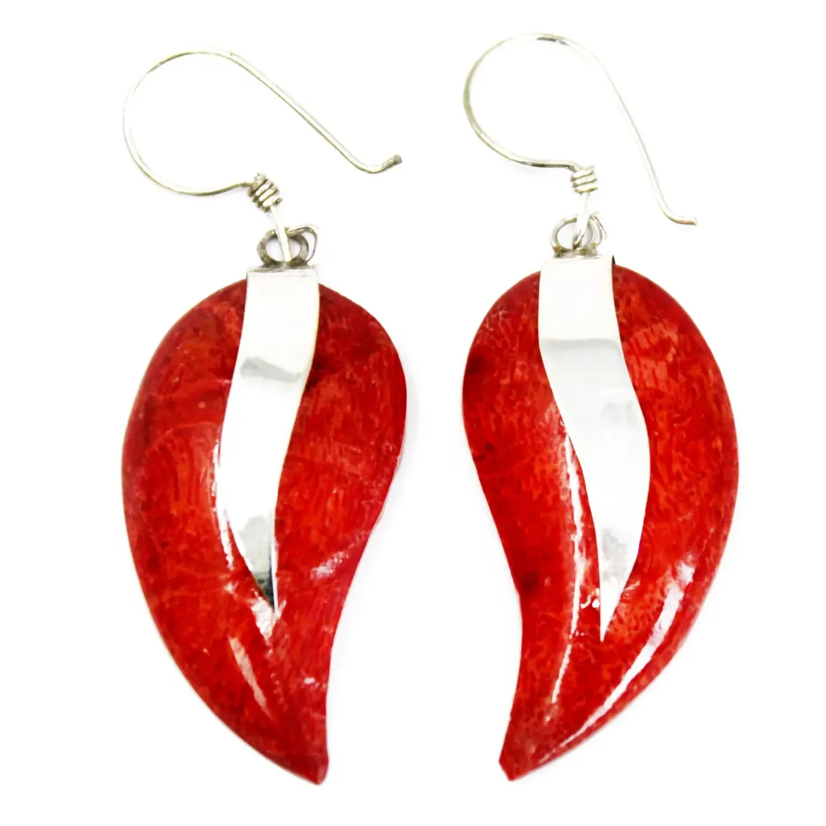 925 silver earrings featuring a mango design, elegant metal studs.