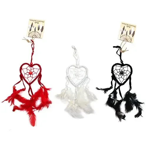 Small heart dreamcatcher in black, white and red.