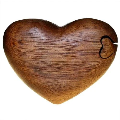 Bali Magic Box single heart displayed on a plain background.