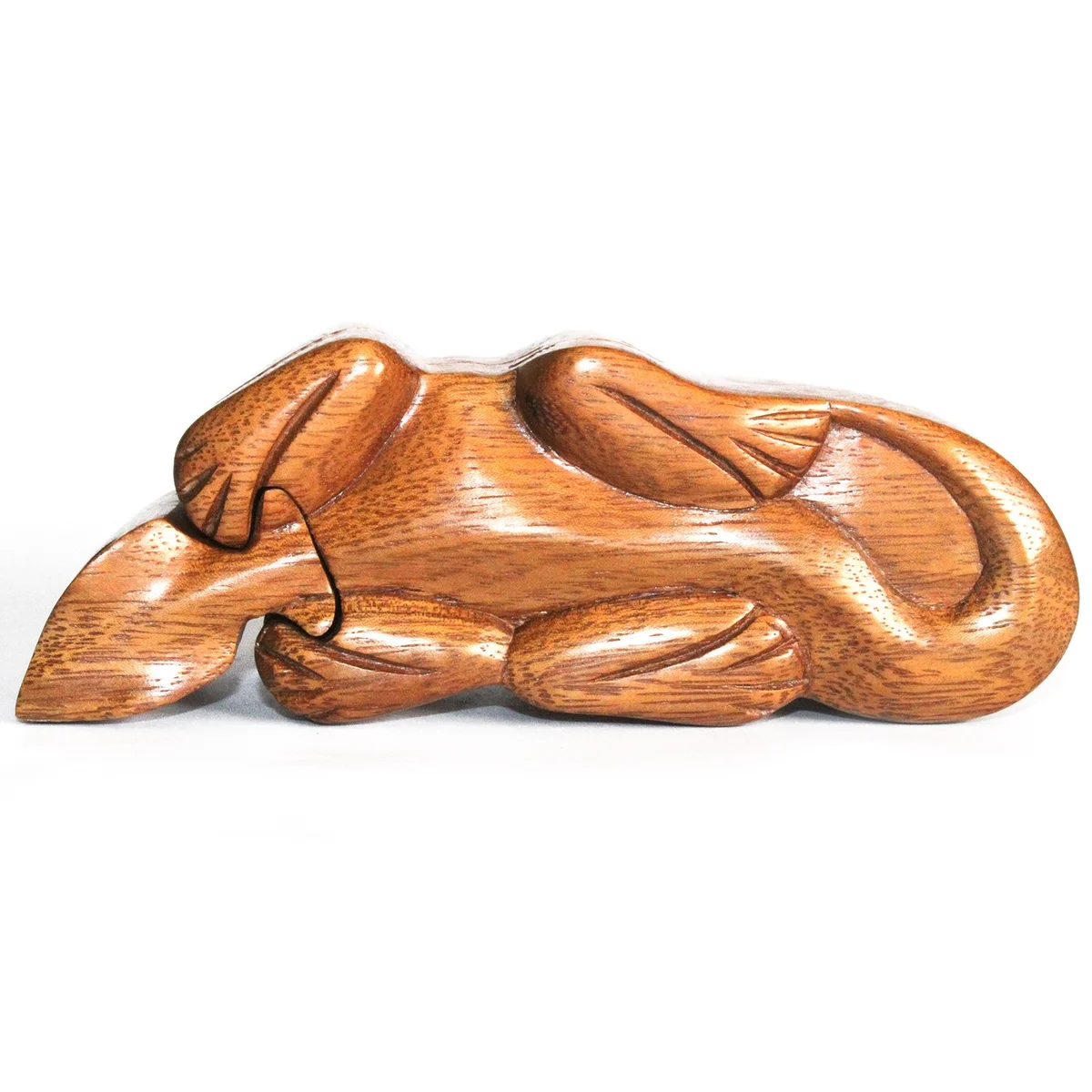 Gecko decorative box from Bali Magic Box, featuring a sleek gecko motif.