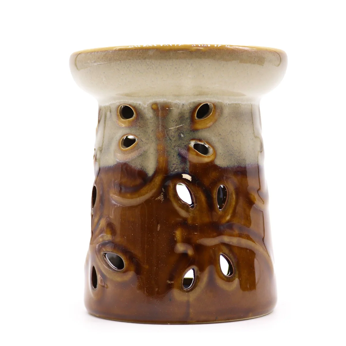 Classic rustic dragonfly oil burner in assorted colour, featuring a wooden frame and metal dragonfly shape.
