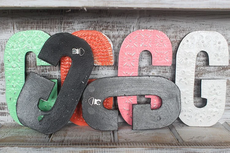 15‑cm letter G in assorted colours, great for letter G home decor