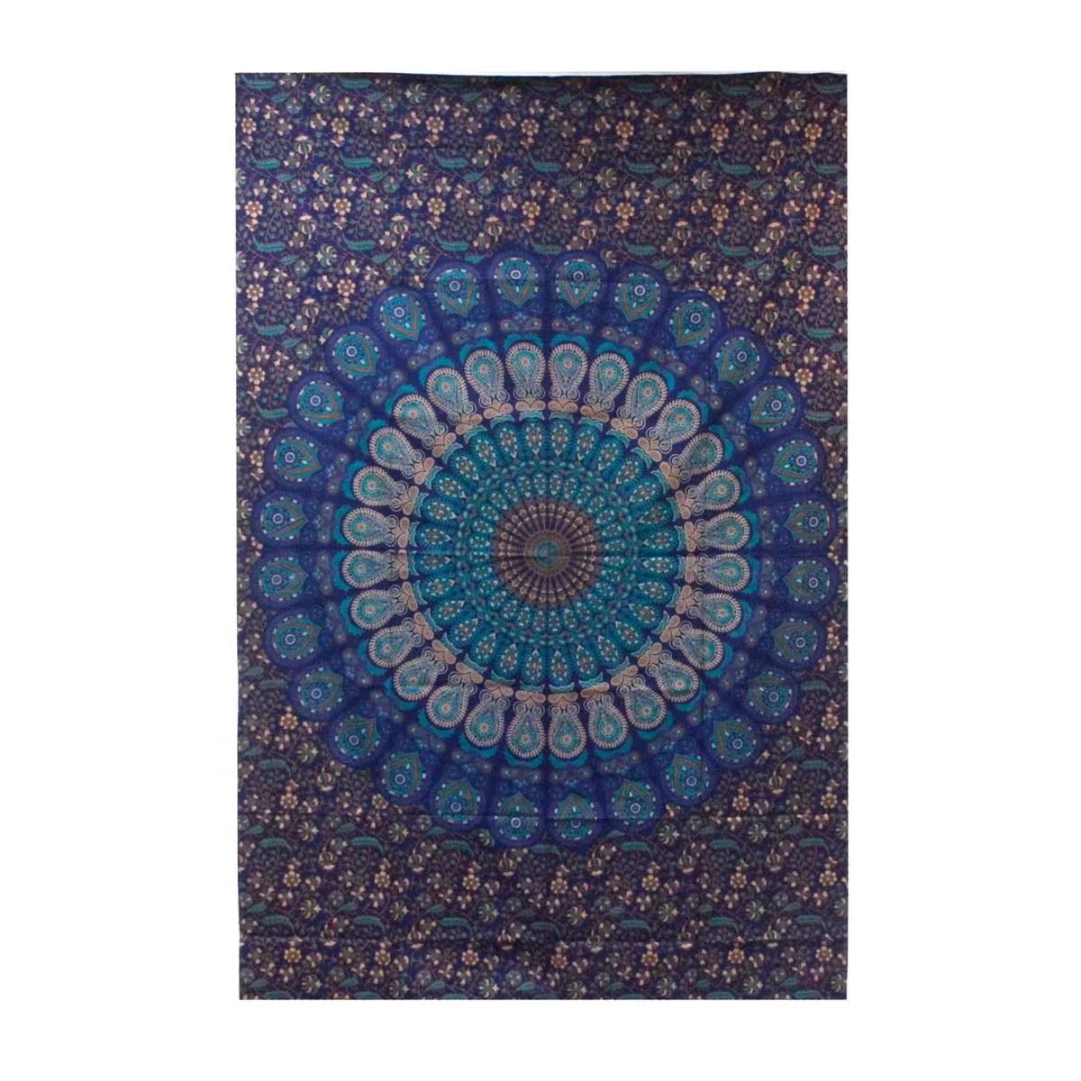 Cotton bedspread set featuring a classic mandala pattern, paired with a matching wall hanging.