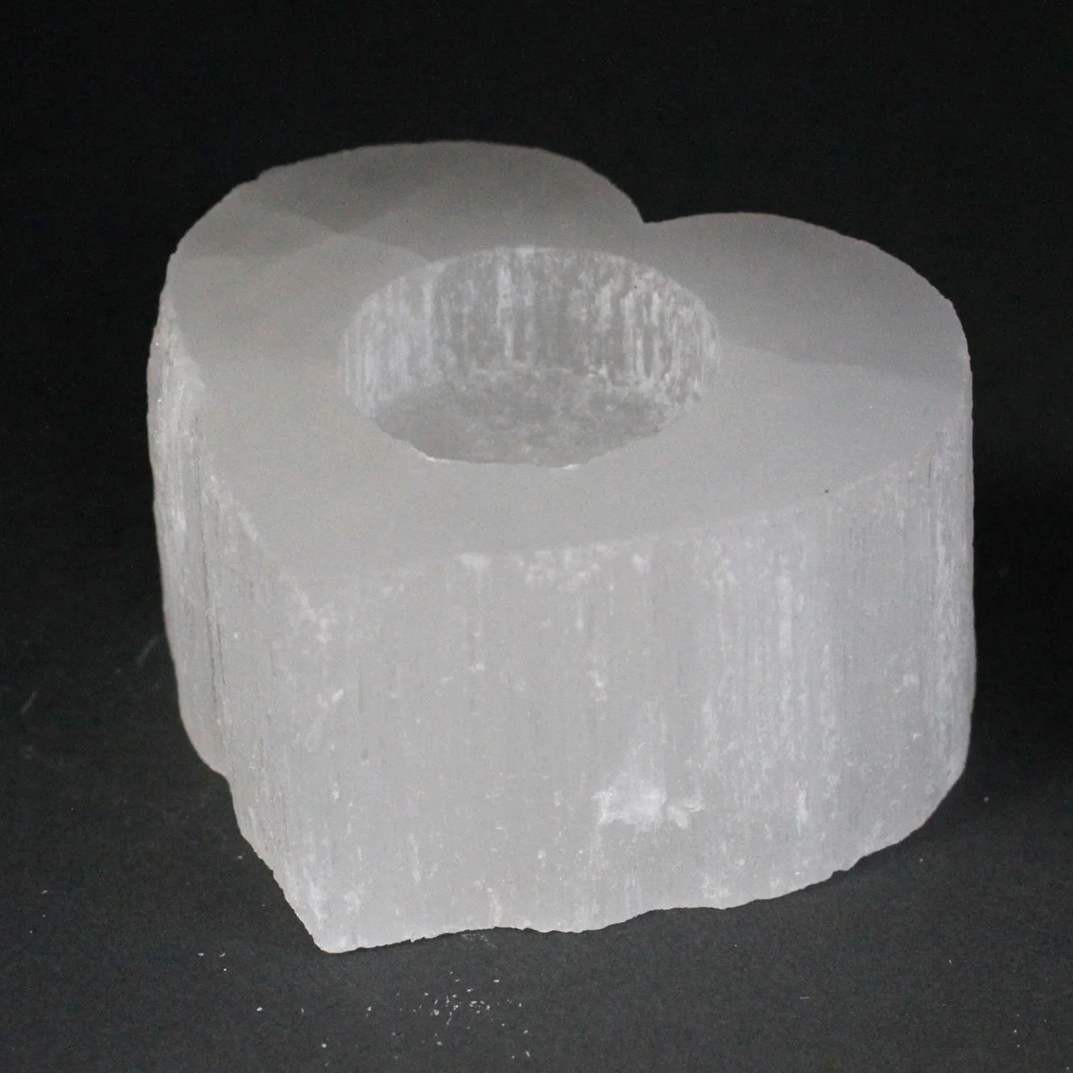 Heart‑shaped selenite candle holder