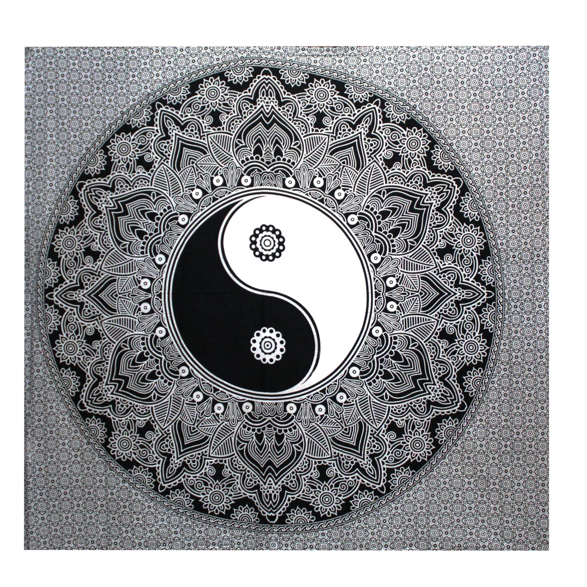 Black and white double cotton ying yang bedspread with matching wall hanging.
