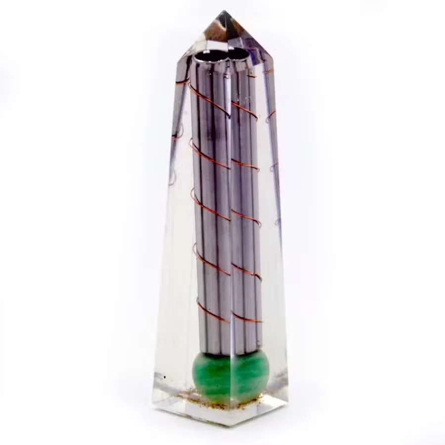 Green Aventurine orgonite obelisk power point standing upright, decorative obelisk ornament measuring 110x30 mm
