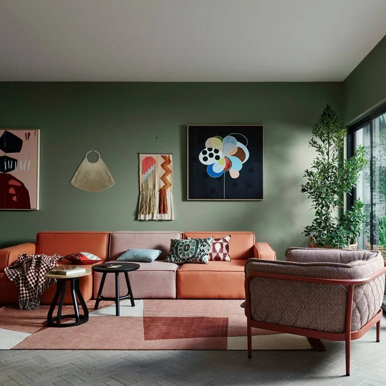 Large natural seagrass fan used as wall decor, hanging from the ceiling
