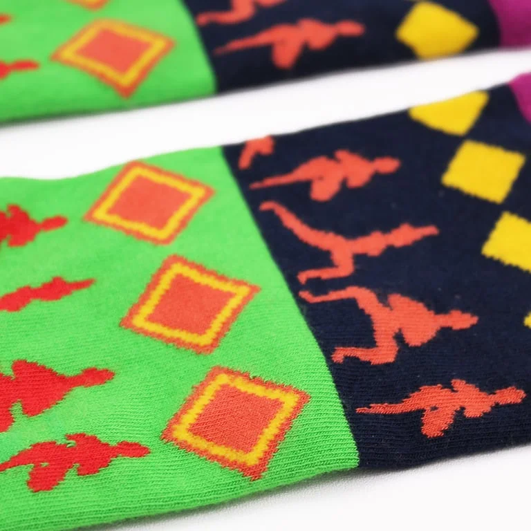 Bamboo socks M/L displayed for yoga poses