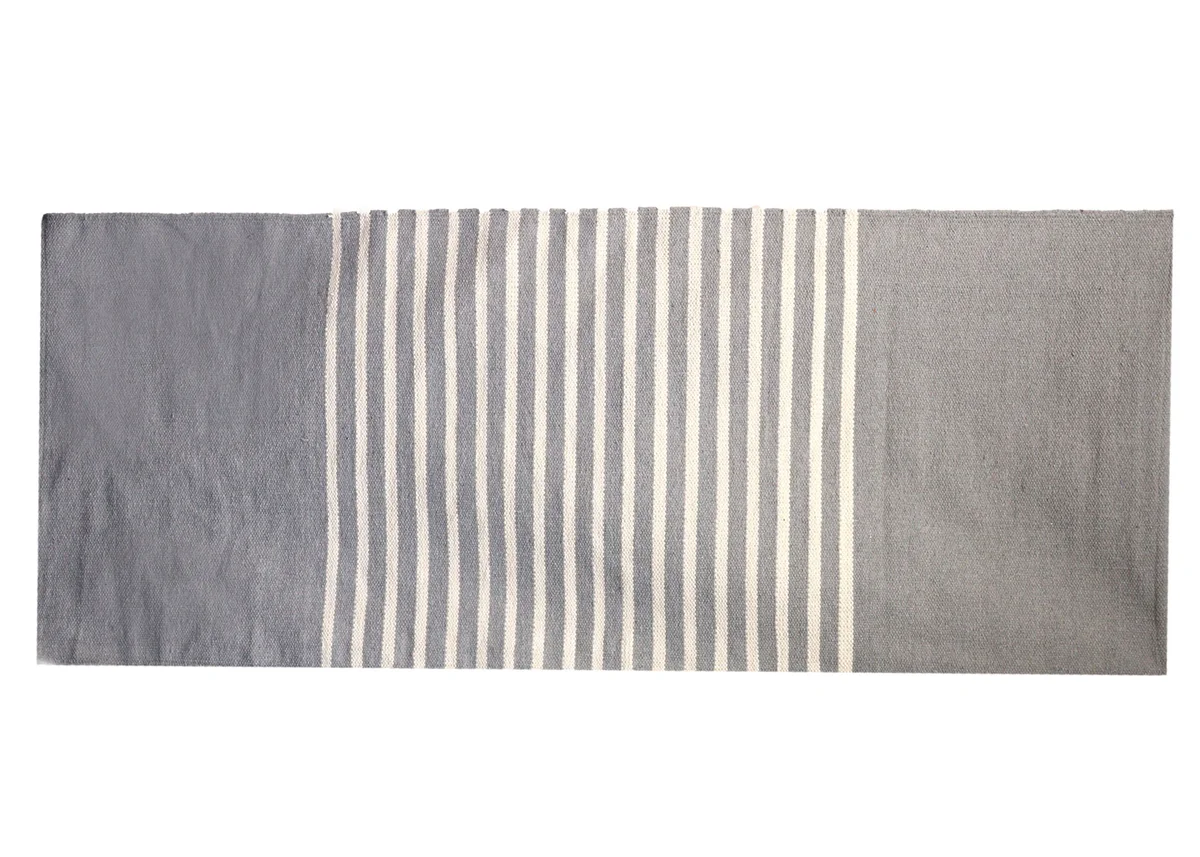 70x170cm rug, grey Indian cotton rug laid flat.