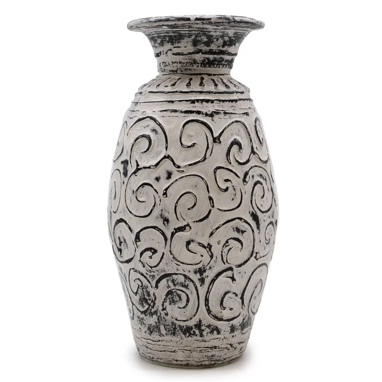 cream swirl vase: cream coloured vase with swirling pattern.