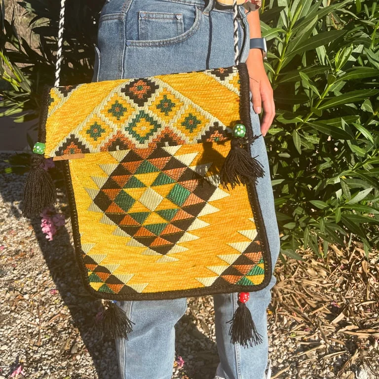 Yellow kilim festival messenger bag with woven pattern, canvas material, open front and shoulder strap