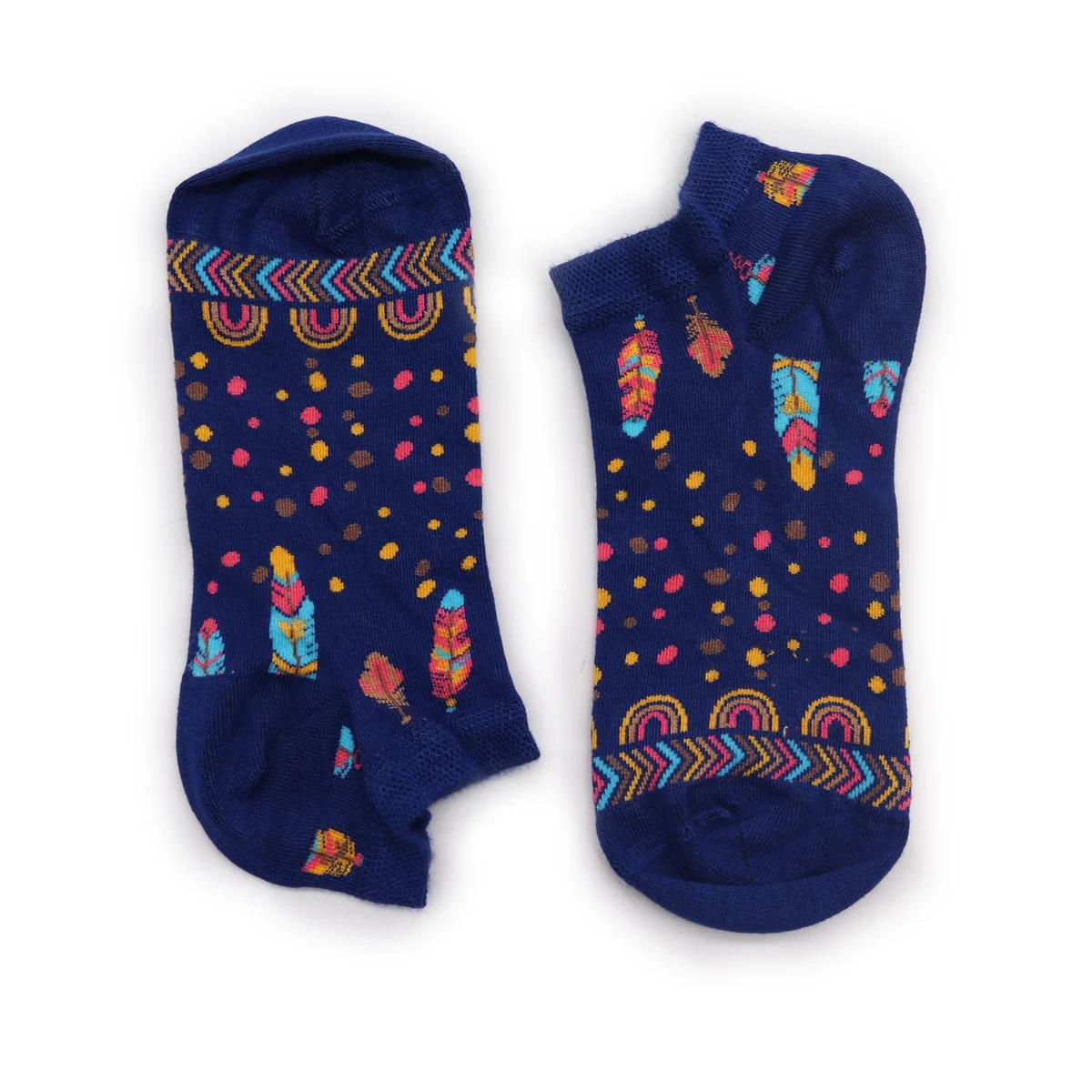 Pair of S/M socks with low cut design featuring Indian Feathers pattern in soft bamboo material