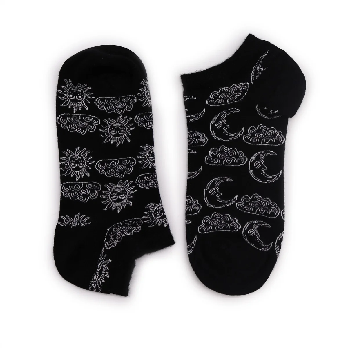 Pair of S/M Hop Hare low bamboo socks in day and night design, size 3.5-6.5 displayed on a white background