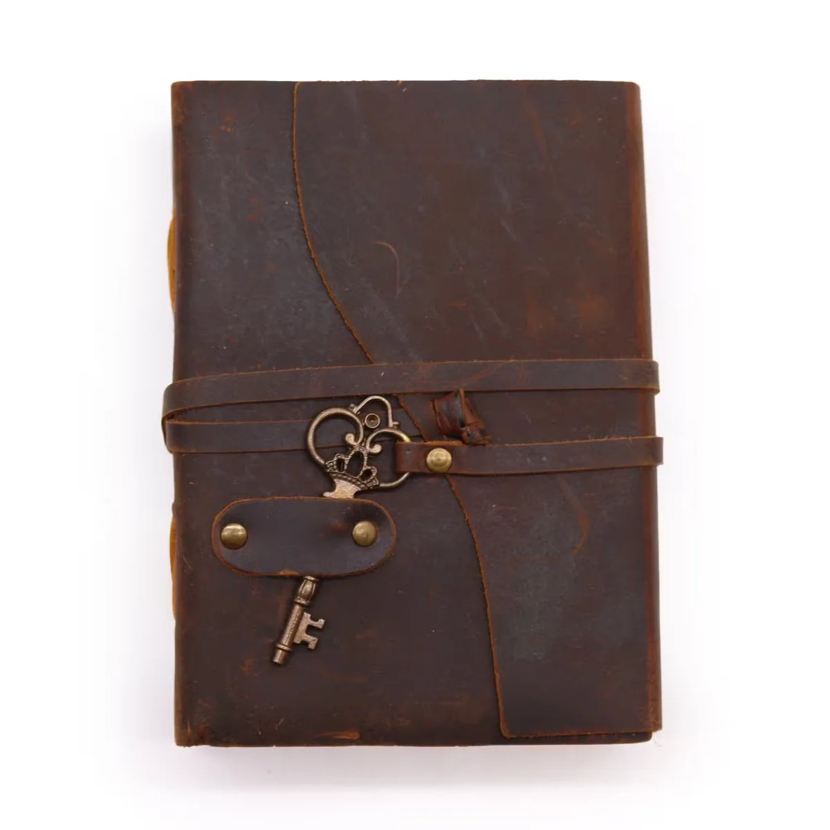 Oiled leather decle-edged notebook with key detail, 200 pages, 13x18cm size displayed on plain background