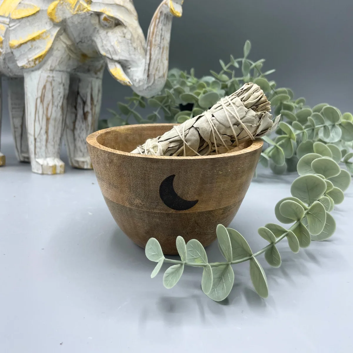 Wooden ritual bowl with three moon designs, measuring 11x7cm, used for smudge and ritual offerings