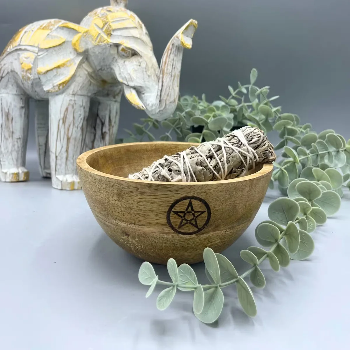 Wooden ritual offerings bowl with pentagram design, measuring 13x7cm, used for smudge and ritual purposes