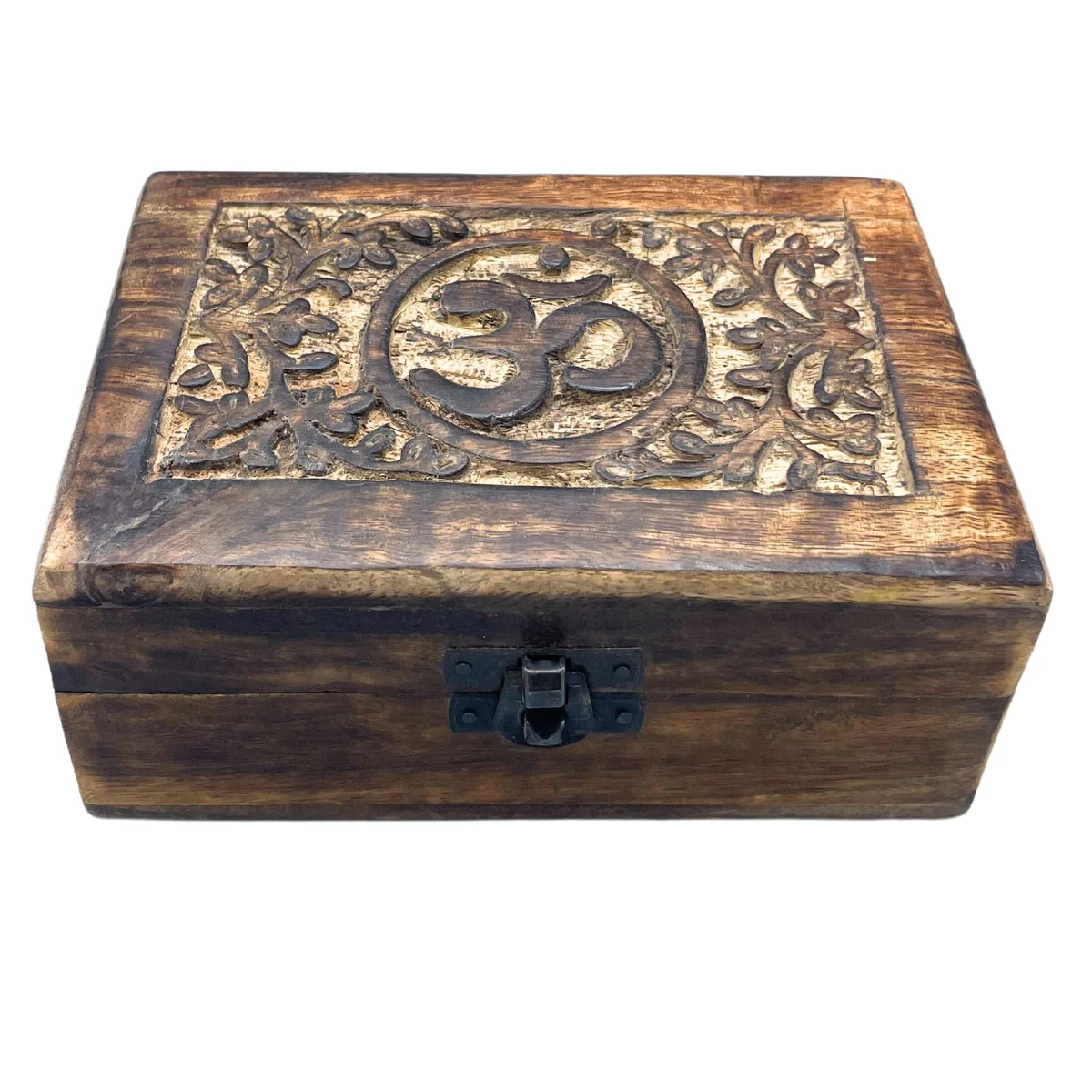Closed medium wooden keepsake box 15x10x6cm from Om