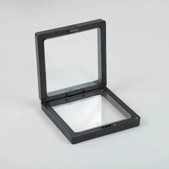 Black 7x7 cm small floating frame displayed on a flat surface.