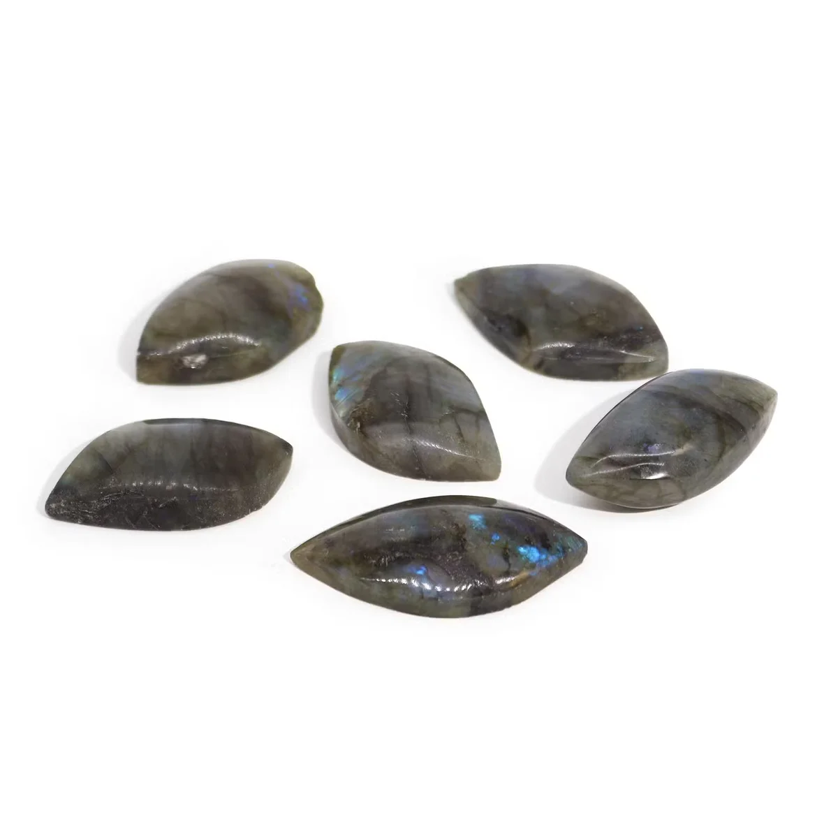 Decorative labradorite leaf stone from Madagascar, 15-20g, 45-55mm, showing blue and green iridescent hues
