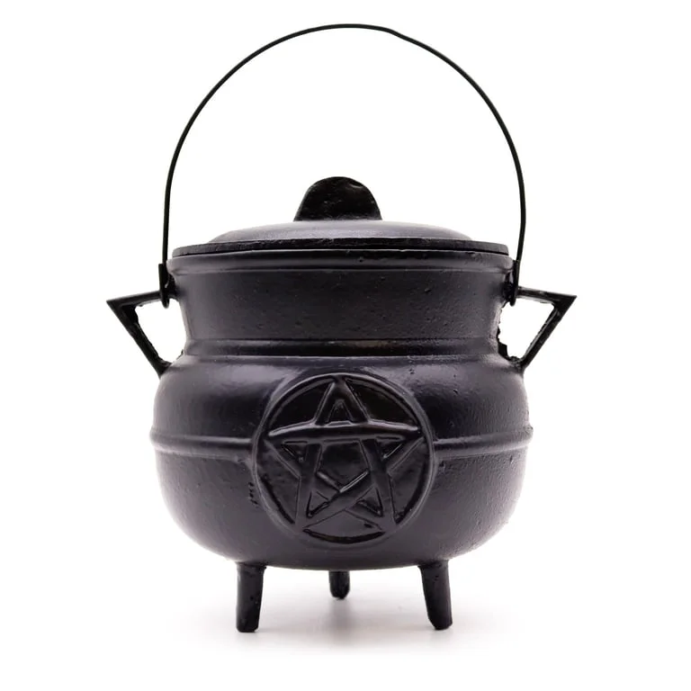 Large cast iron cauldron with pentagon shape, measurements 21x15cm, displayed in studio lighting.