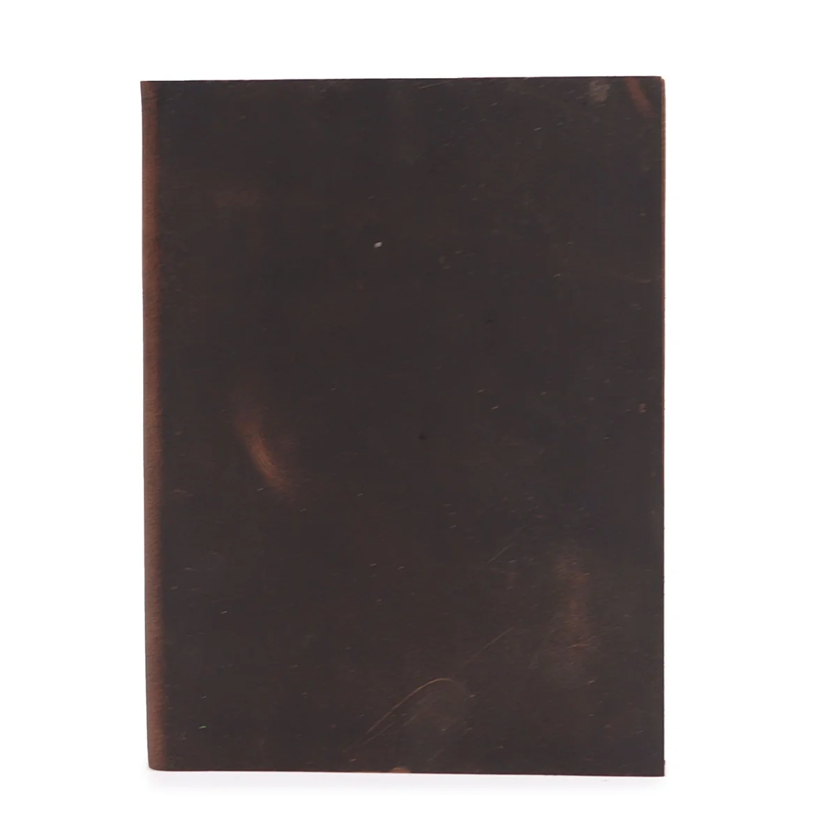 Black tan daily note book with 100 lined pages, measuring 20 by 15 centimetres, closed on a white background