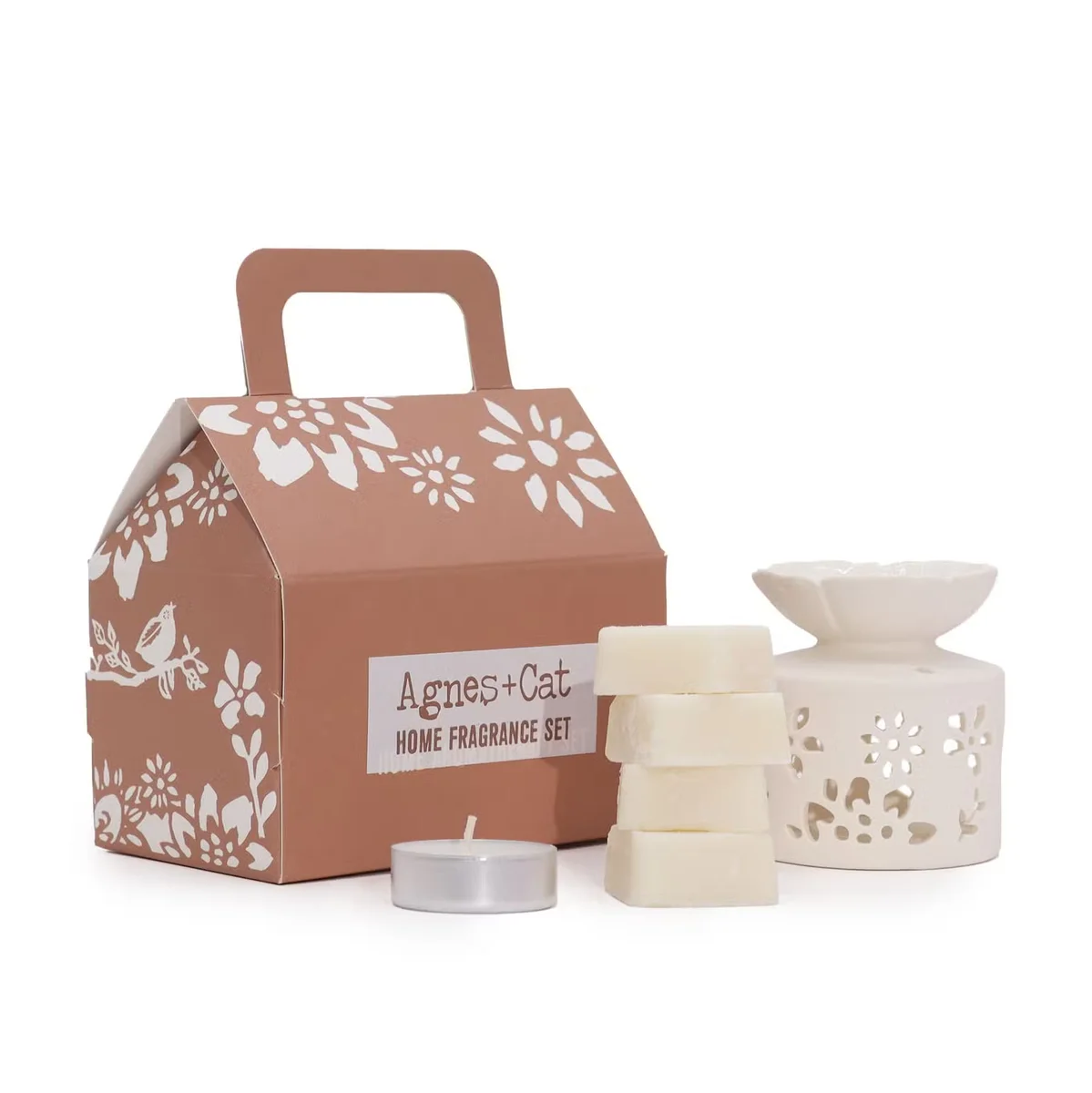 Agnes + Cat Moroccan fragrance gift set with bath and body gift items displayed on white background