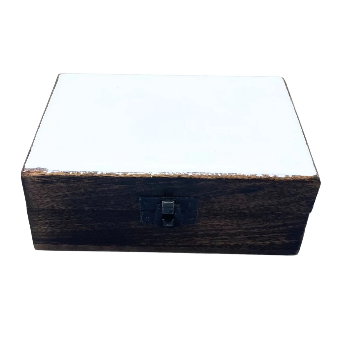 Medium ceramic wood box in white, glazed, 15x10x6cm rectangular box.