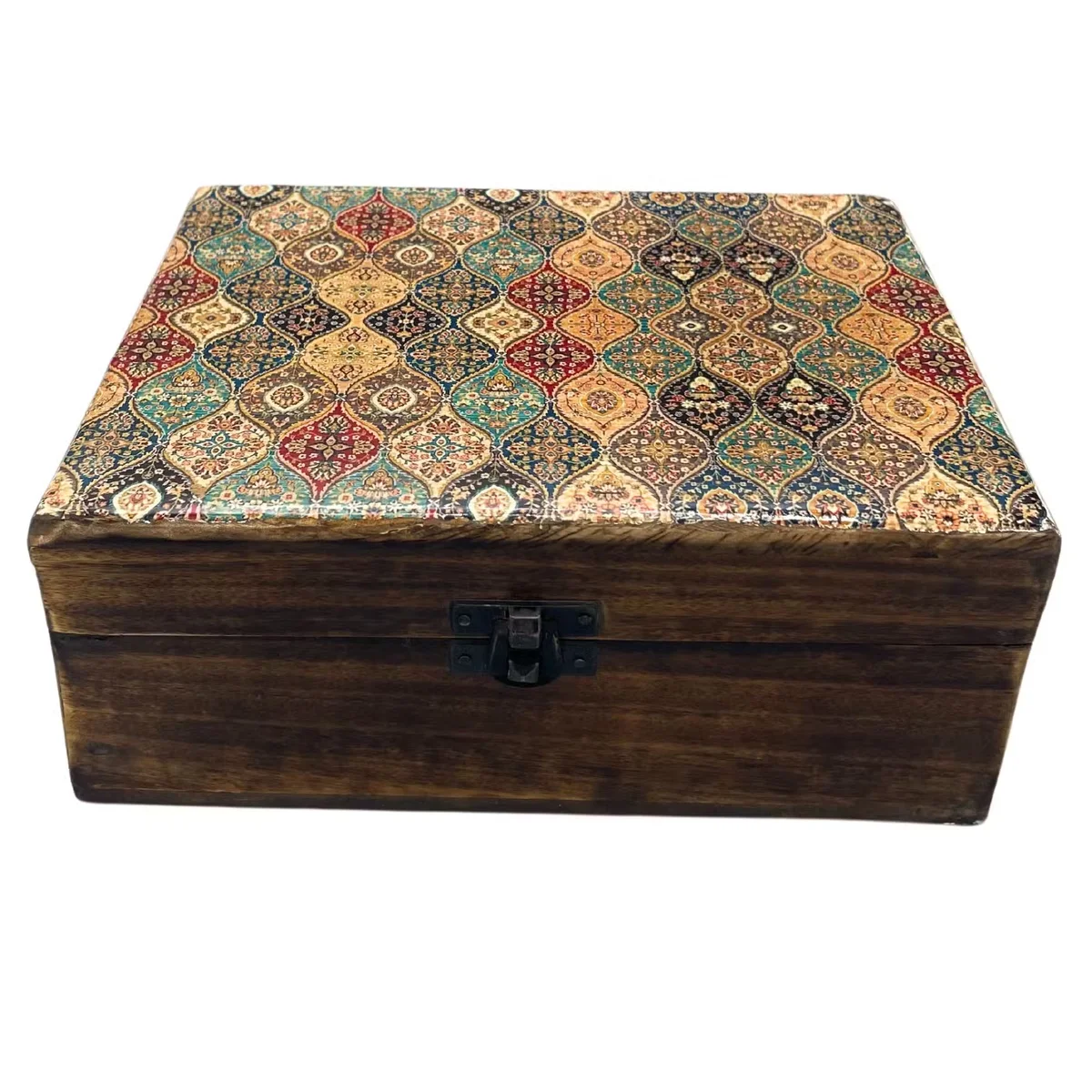 Ceramic glazed wood detail box with traditional pattern, 20x15x7.5cm in size.