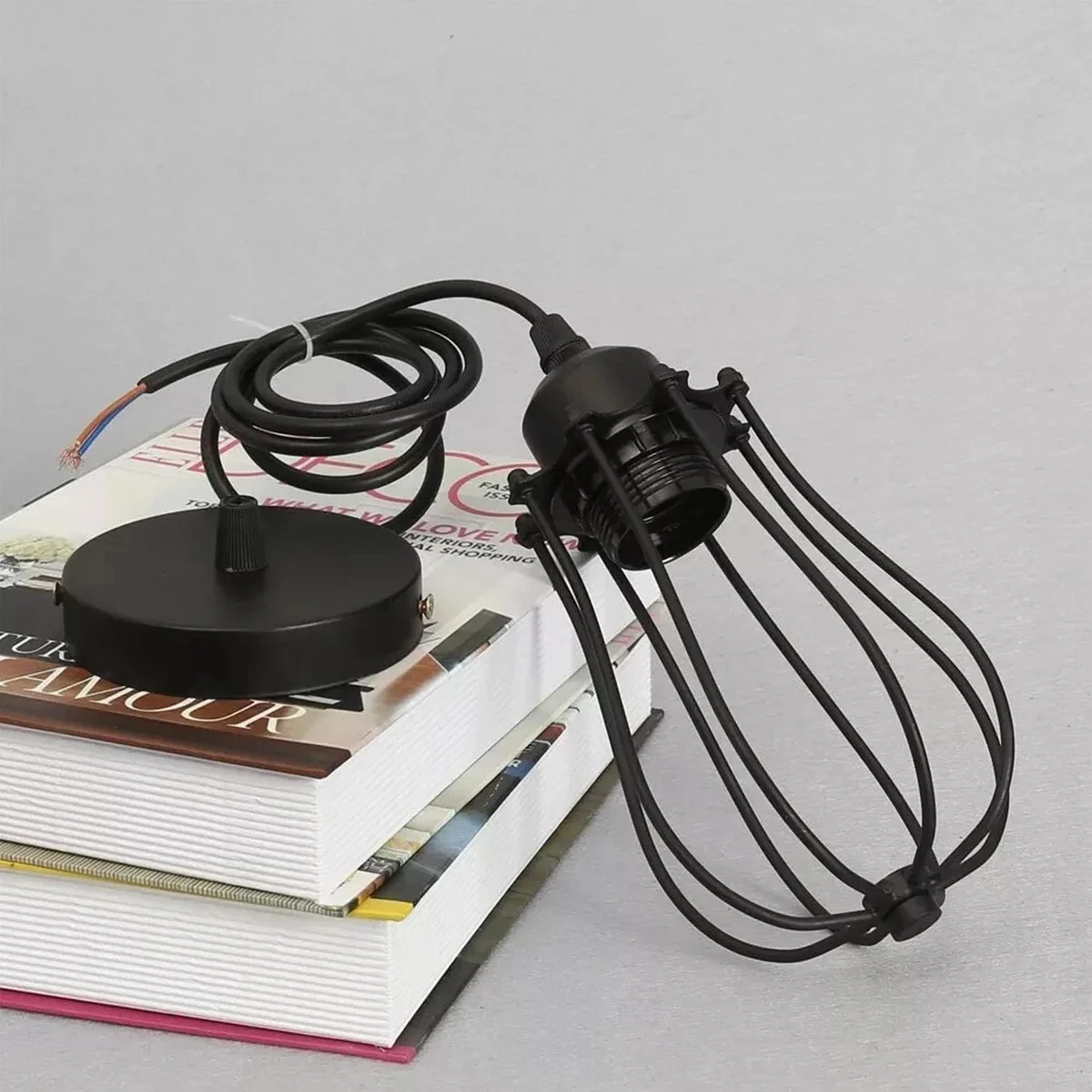 Dimmable ceiling light with rustic red metal cage pendant and 90 cm cable, vintage industrial style for indoor use