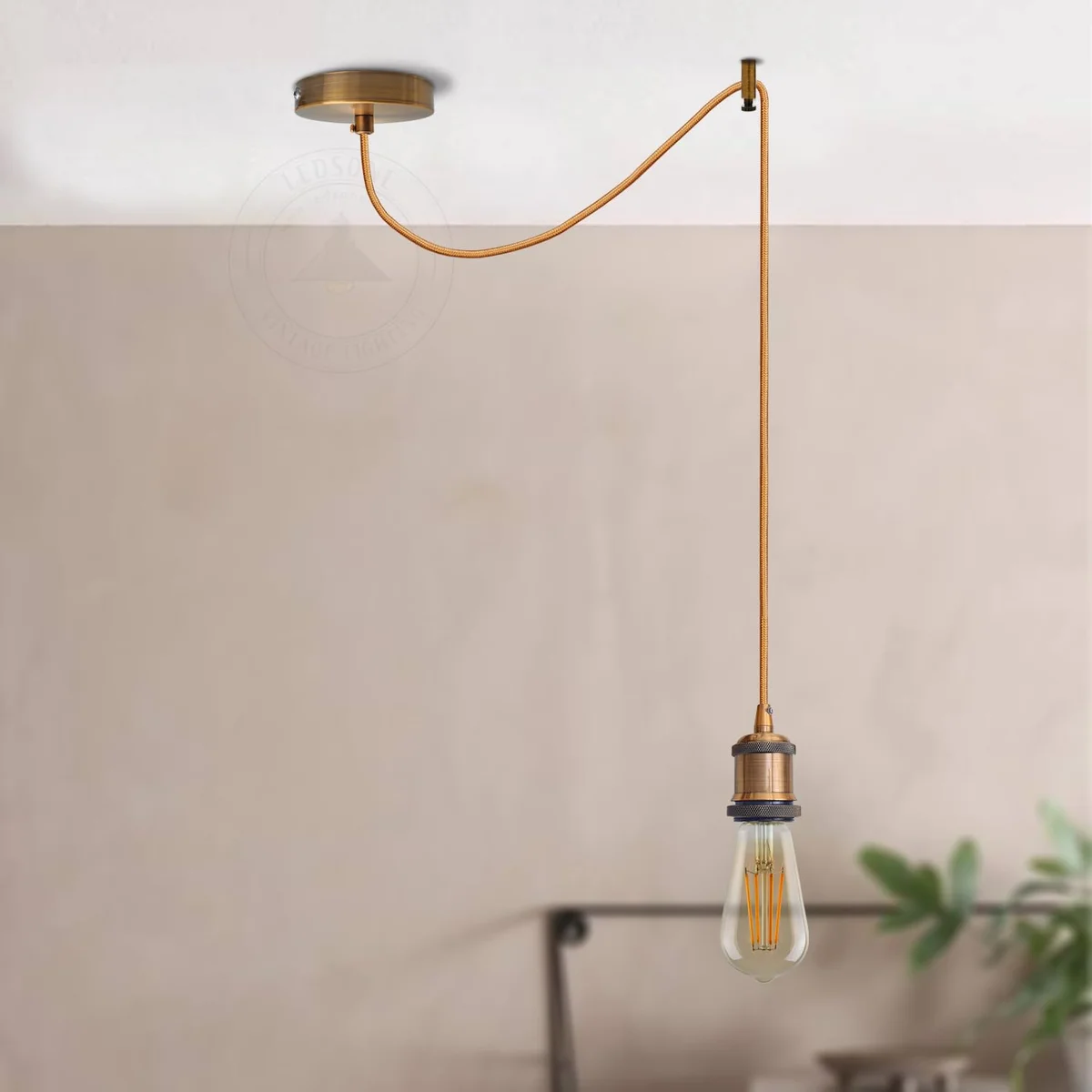 Industrial vintage spider ceiling pendant light with adjustable fabric cable and E27 bulb pendant lighting sockets