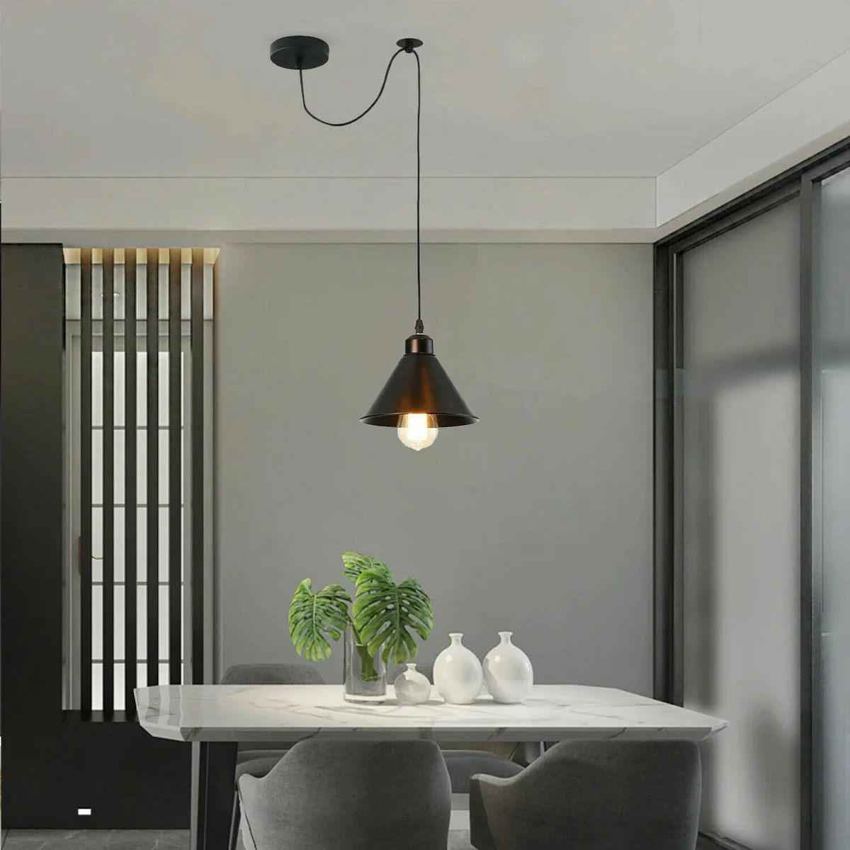 Black E27 pendant light fitting with metal pulley wheel design and 200cm cable, ceiling plate included, no bulb shown