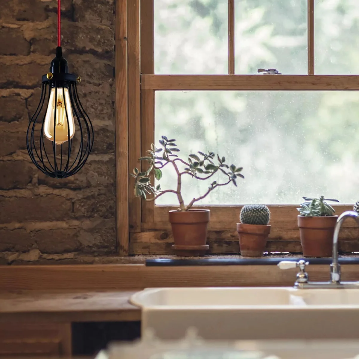 Adjustable fabric cable lamp with 2m black fabric cord, metal wire cage, and E27 dimmer switch with UK plug