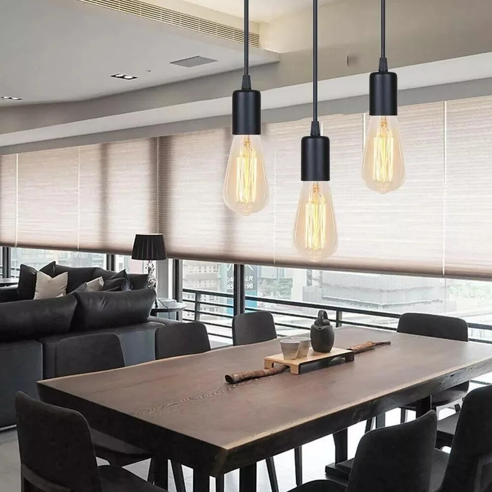 Industrial 95cm adjustable pendant light with metal E27 holder and black PVC cable, ceiling-mounted vintage style fixture