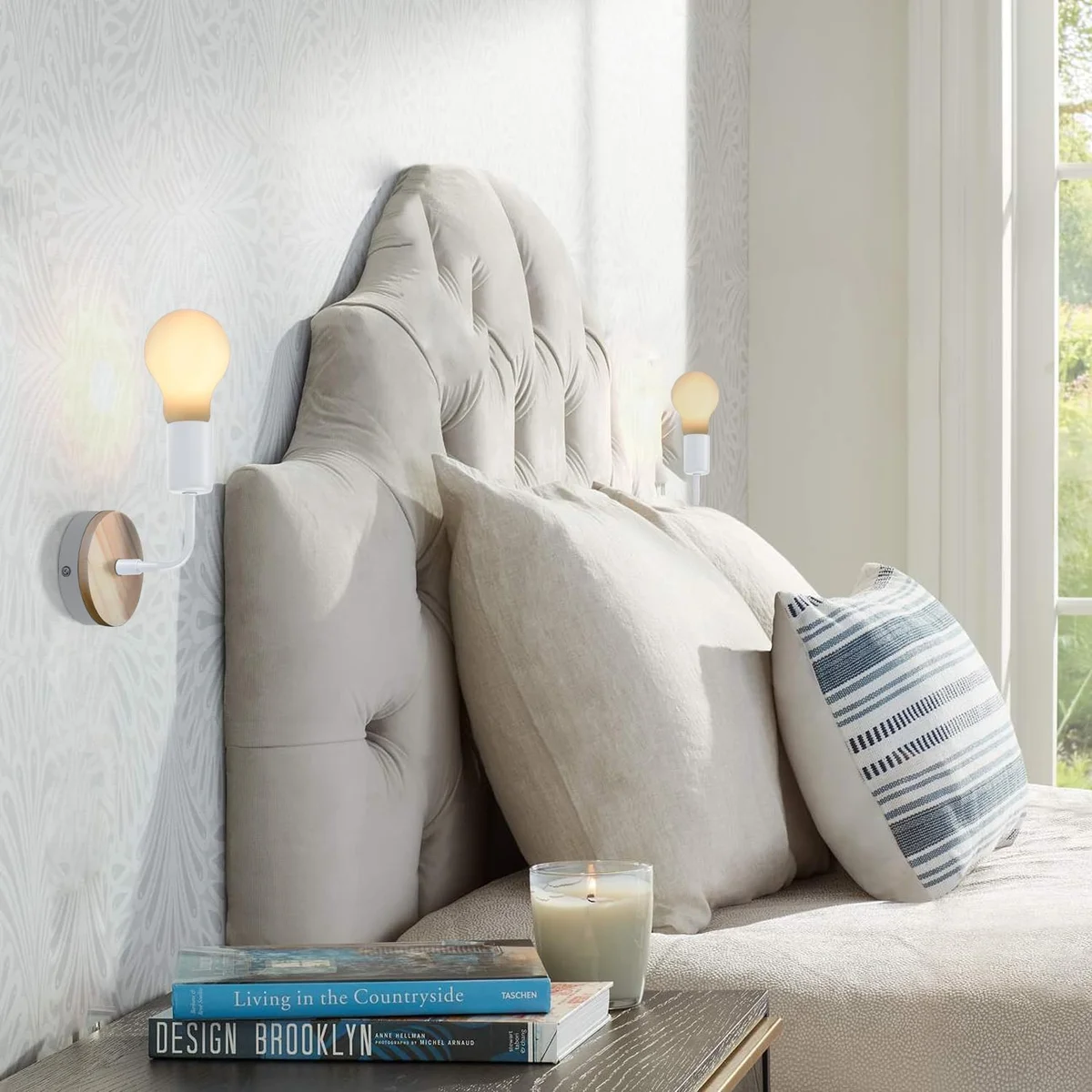 Wood metal wall sconce with white wooden backplate and black metal E27 bulb holder mounted on wall