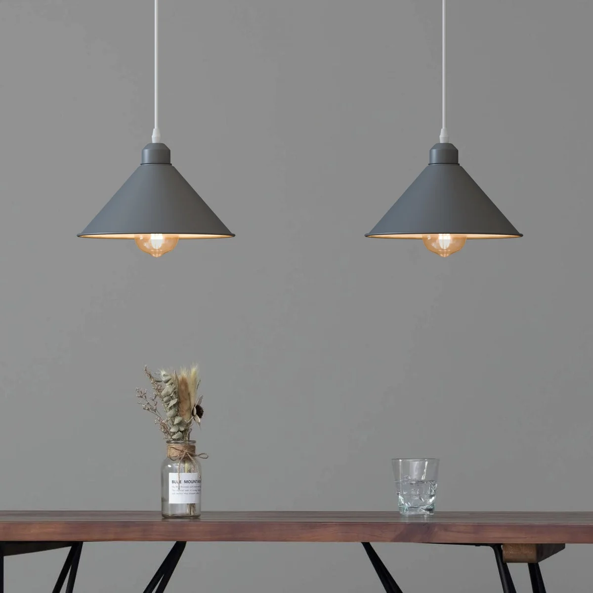 Vintage pendant lights with metal shade, E27 lamp base, 95cm cable, classic modern style for table hanging lighting
