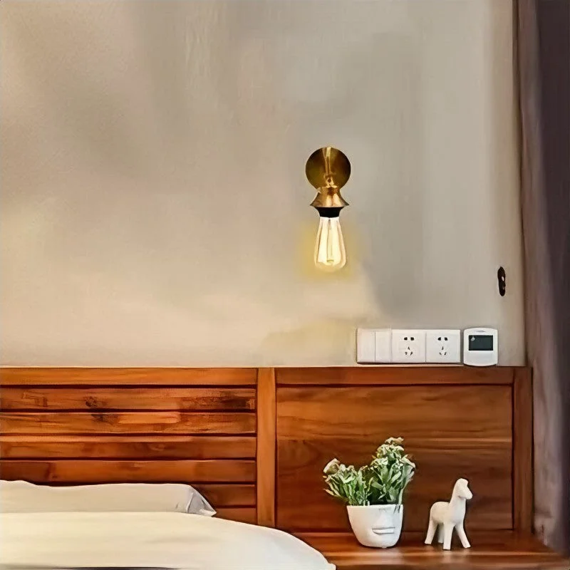Copper wall lamp with metal retro design, wall-mounted sconce featuring a white interior hood and E27 bulb holder