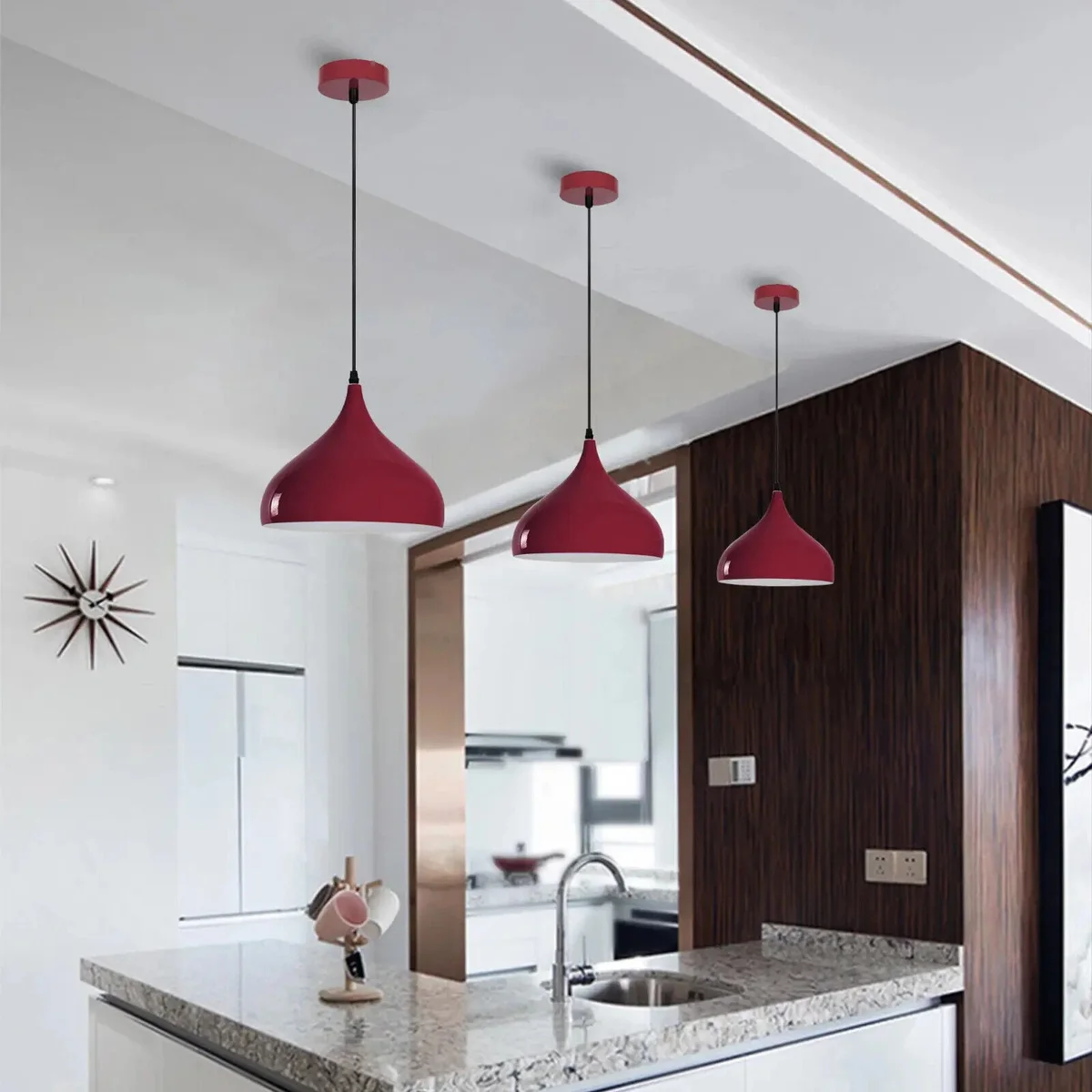 Vintage style ceiling light in retro metal design with a single E27 bulb holder and 95cm PVC cable in grey color