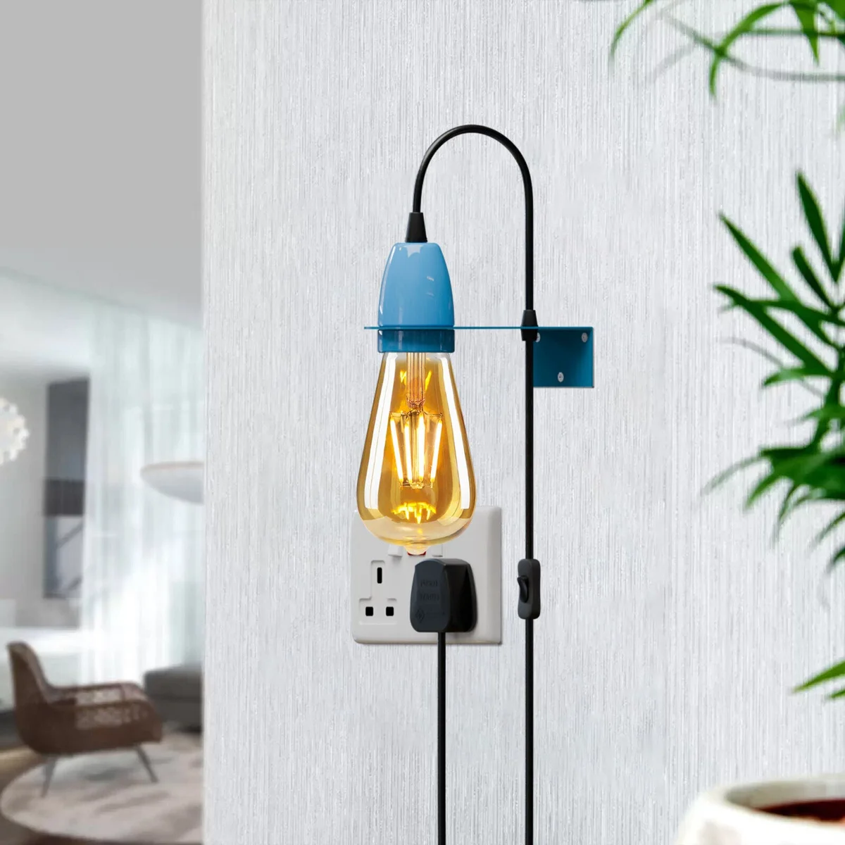 Modern plugin wall light with metal mounting plate, 1.95m cable, and integrated on/off switch on white background