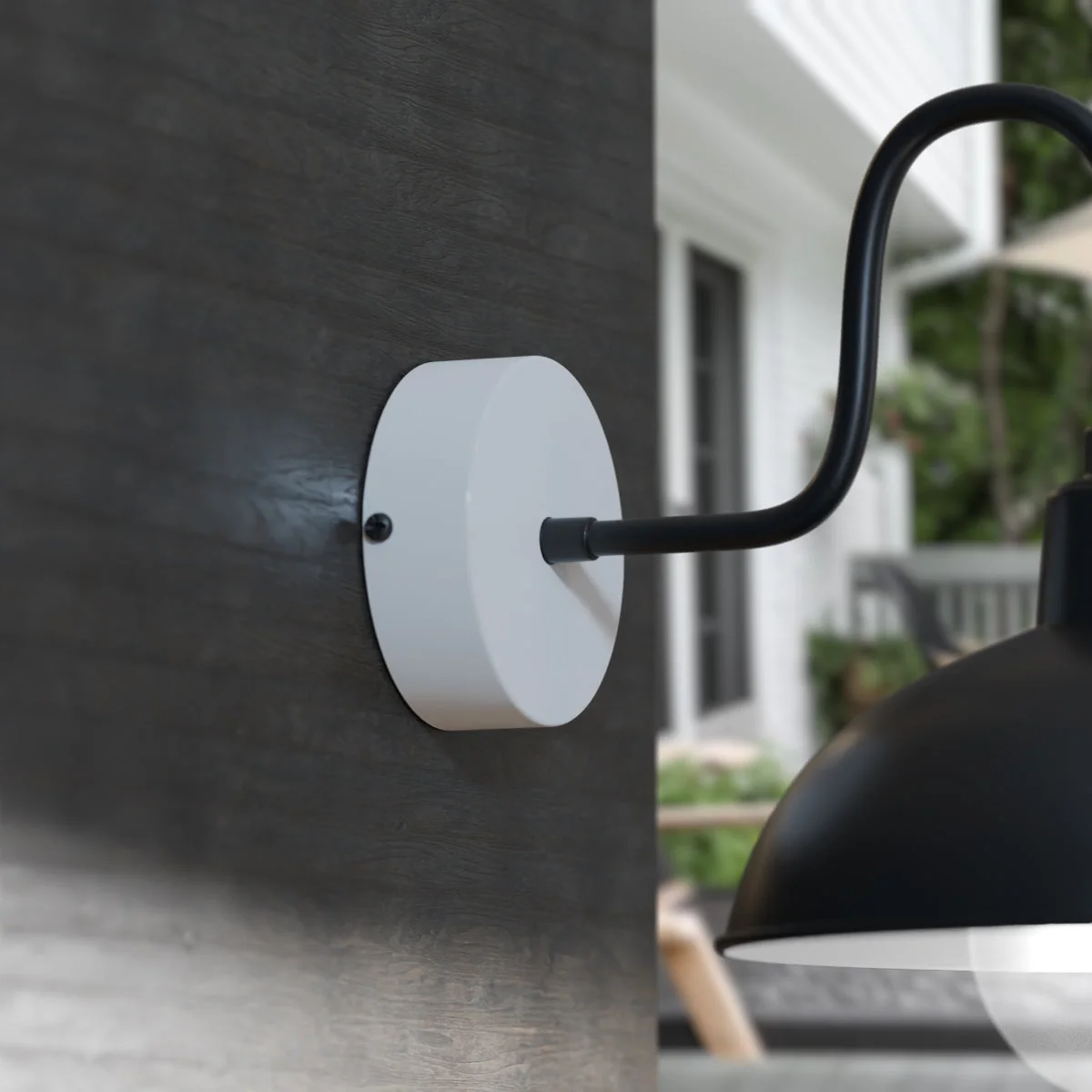 80mm metal rainproof ceiling rose with single outlet, industrial design, suitable for outdoor and semi-outdoor use