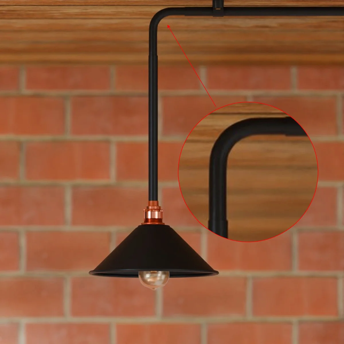 Black metal 20mm outdoor conduit elbow 90-degree bend fitting with male thread for secure pipe connection