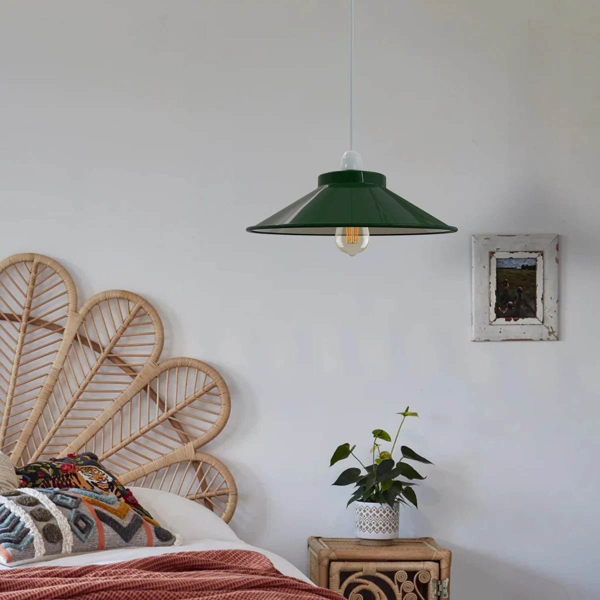 Vintage industrial style indoor lampshade metal cone shape in black with easy fit reducer plate, 32cm diameter, 8.5cm height